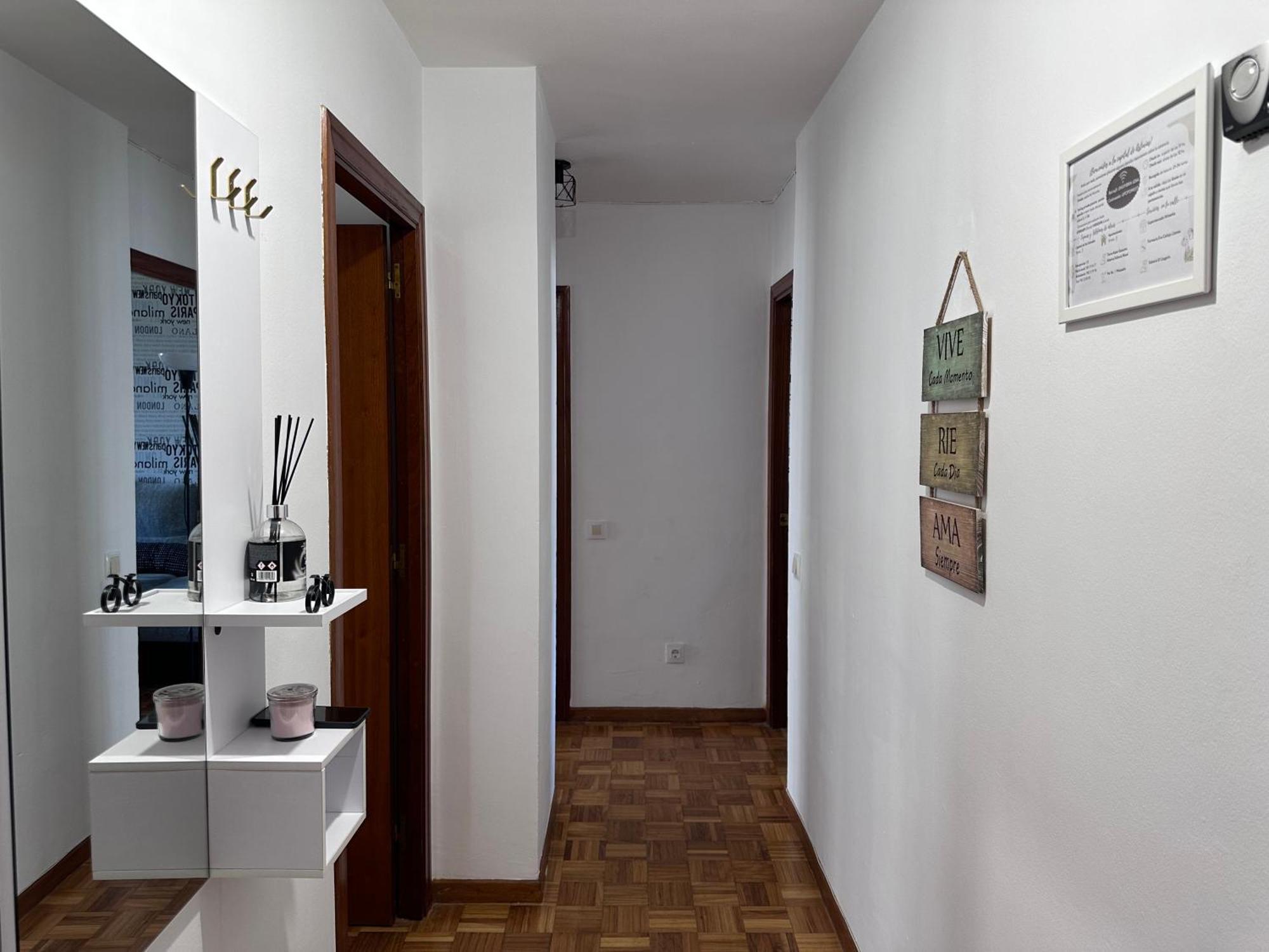 Acogedor Apartamento Con Vistas A La Catedral Y Parking Oviedo Buitenkant foto